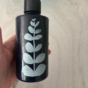olverum soothing hand lotion